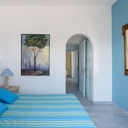 Alesahne Beach Hotel Kamári Kültér fotó