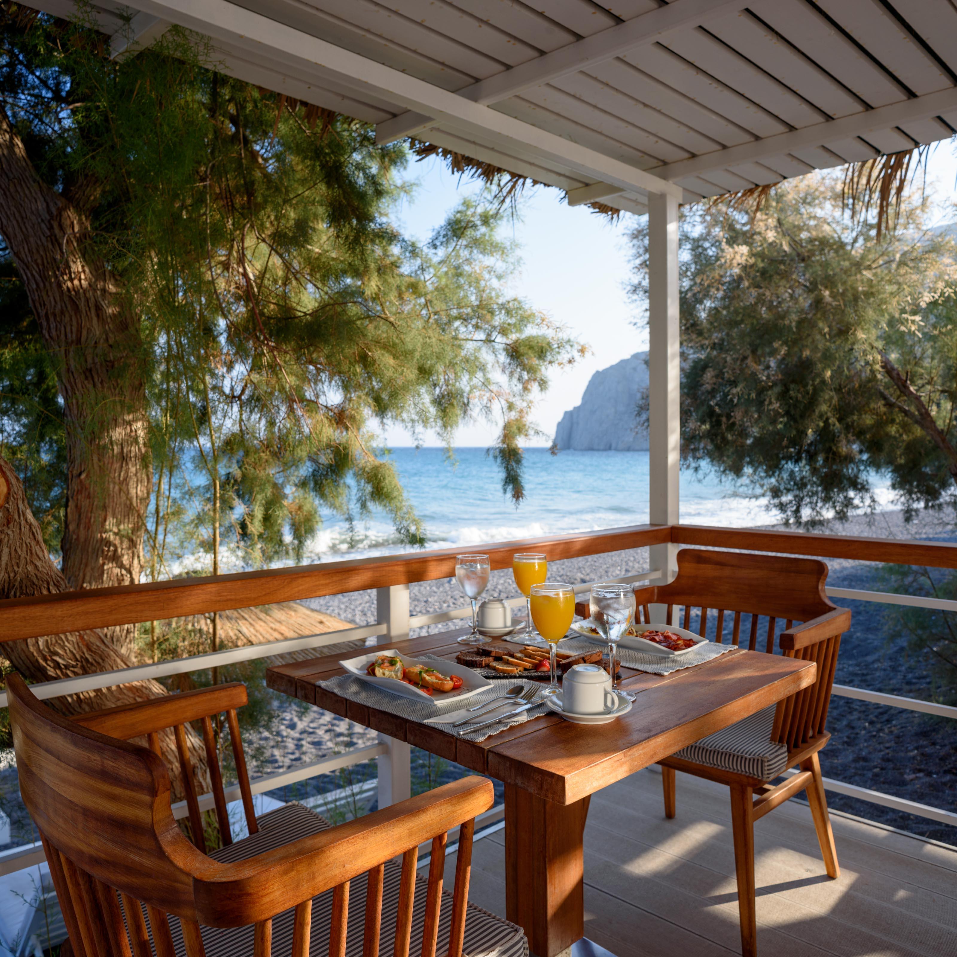 Alesahne Beach Hotel Kamári Kültér fotó