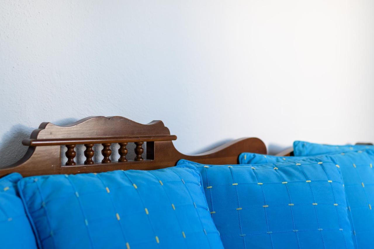 Alesahne Beach Hotel Kamári Kültér fotó